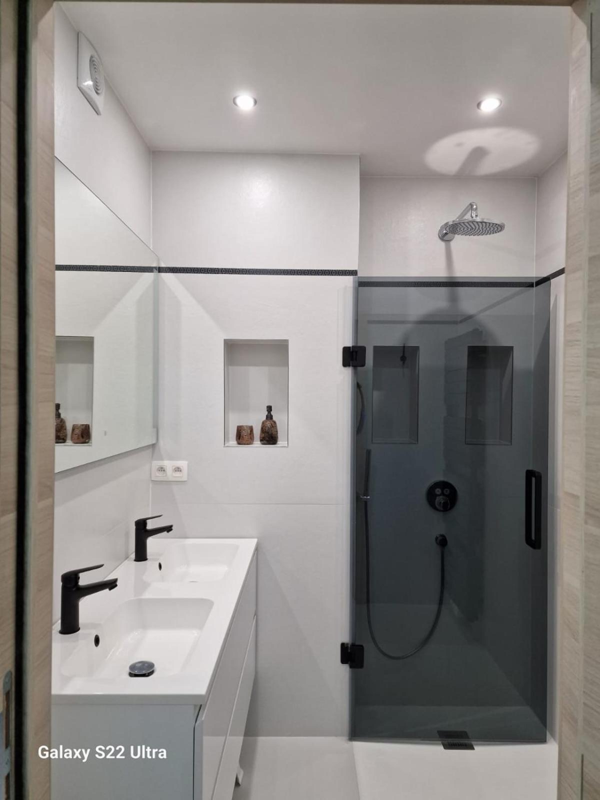 Luxury Renovated 3 Rooms Apartment Ostende Kültér fotó